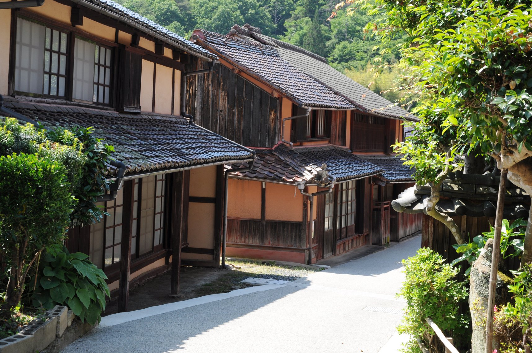 okayama fukiya houses histric place